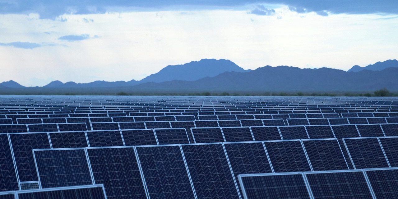 En 2020 IEnova abastecerá de energía renovable a Liverpool y Circle K