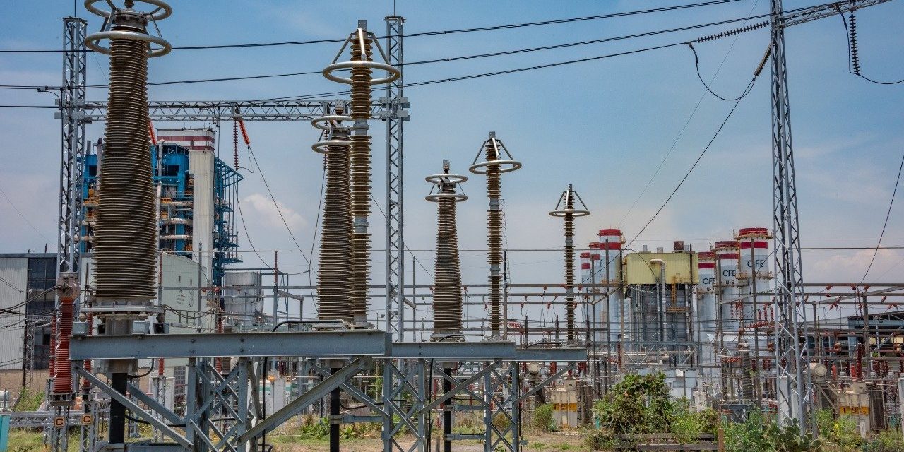 Comisión Federal de Electricidad realizó 2,800 obras de electrificación