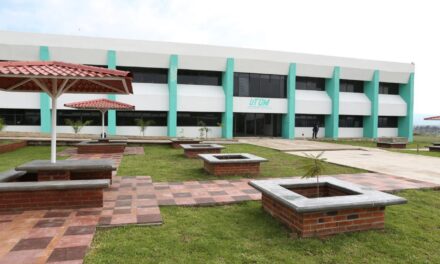 Infraestructura y Desarrollo en Michoacán: 5 mil obras en cinco años