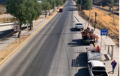 Trabajos de conservación en la carretera León – San Francisco del Rincón en Guanajuato