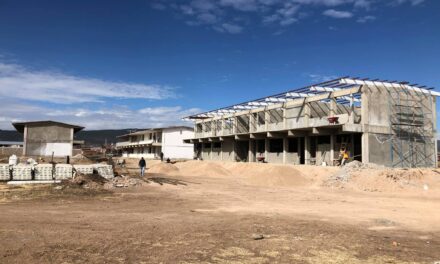 Destinan más de tres mil millones de pesos en infraestructura educativa en Chihuahua