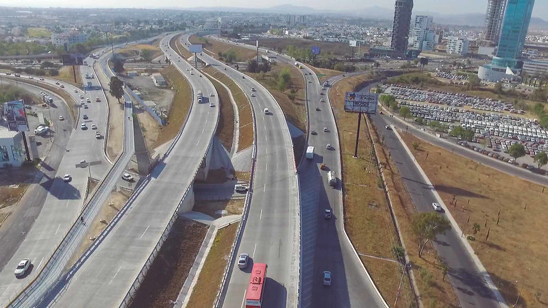 ¿Qué es la infraestructura carretera?