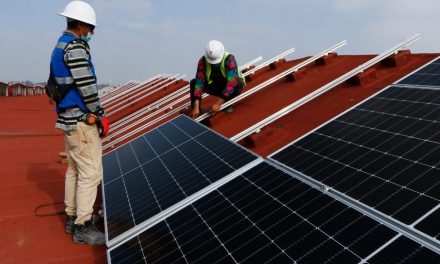Arranca primera etapa de la central fotovoltaica en la Central de Abasto