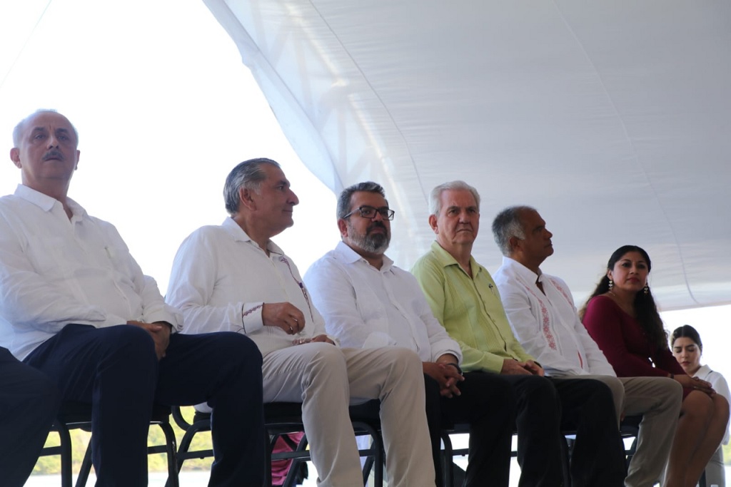 Entrega SICT puente "Quintín Arauz" en Tabasco