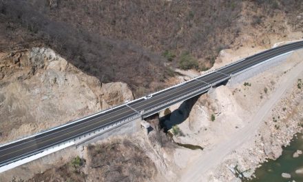 Entregan tramo de 18.2 km de la autopista Mitla-Entronque Tehuantepec II en Oaxaca
