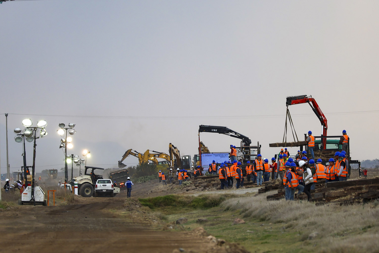 Arranca construcción del Tren México-Pachuca